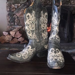 Corral Black and White Embroidered Western Boots